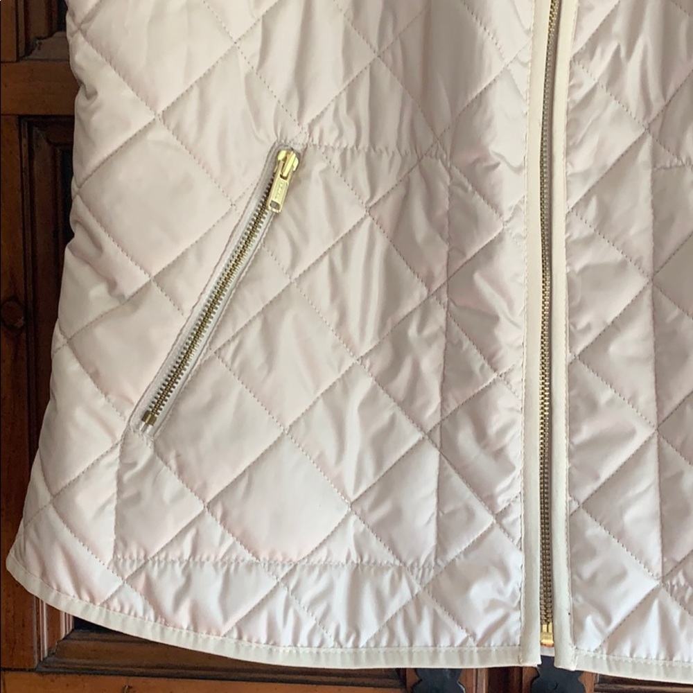 Old Navy Quilted Vest! - Picture 3 of 3